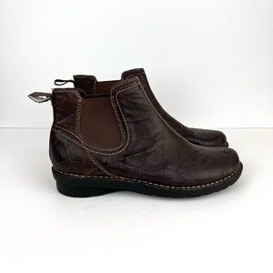 Clarks Brown Leather Nikki Tobin Scrunch Chelsea Boot size 9.5